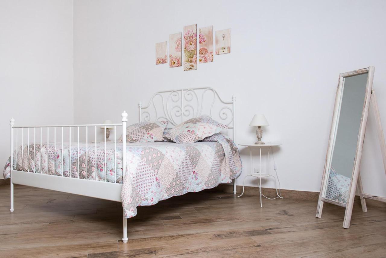 Maison La Mitra - Dimore Partenopee ナポリ エクステリア 写真